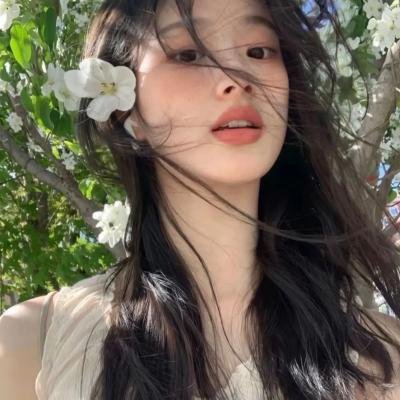 艳谍飘香